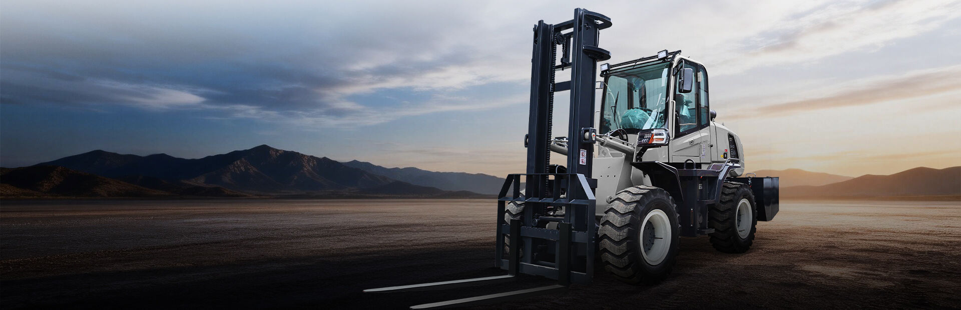 PTF-40 Rough Terrain Forklift