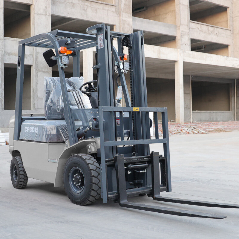 PDF-15 chariot élévateur diesel Vue réelle
