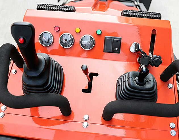 PL-680H Cargadora compacta